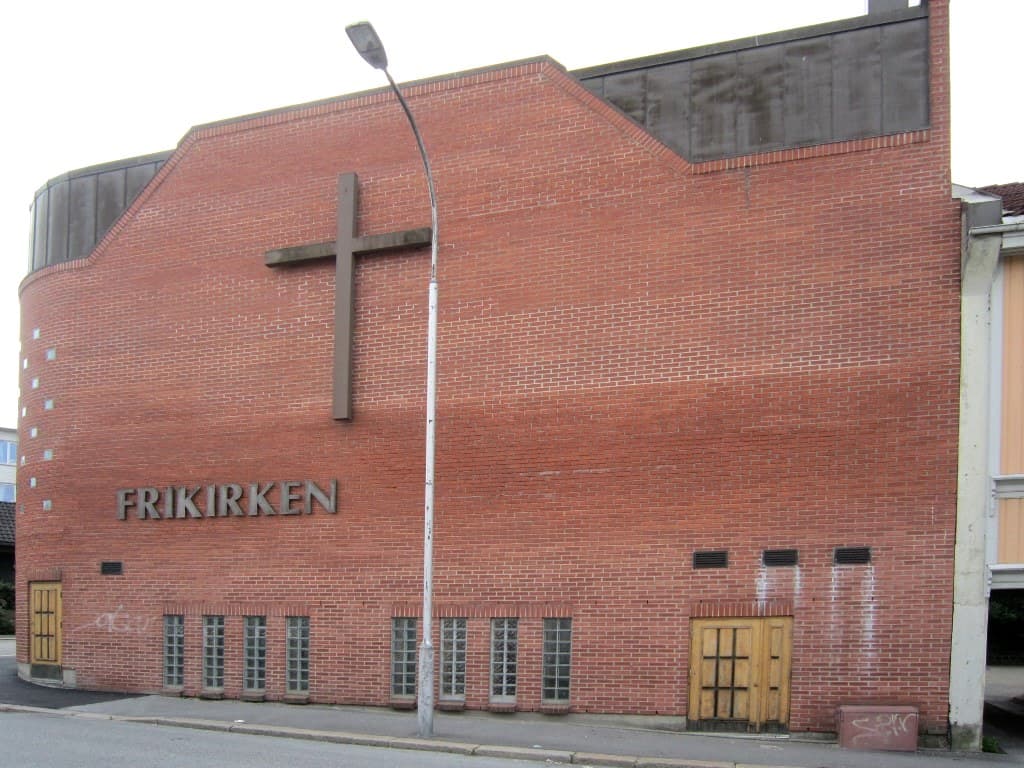 Fredrikstad Frikirke – eksteriør